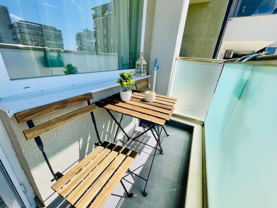 Positano Apartment Varna Exterior foto